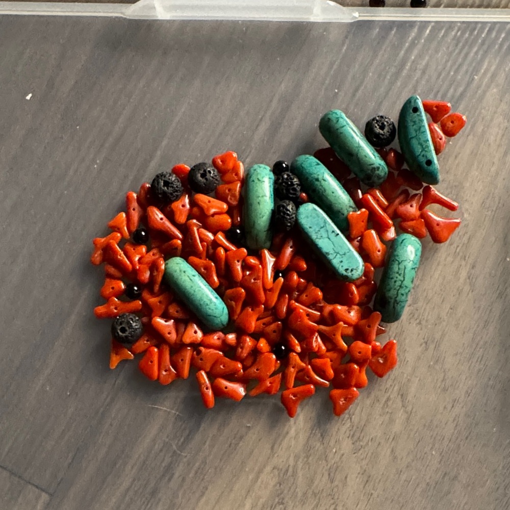 Vibrant Red and Green Bead Set